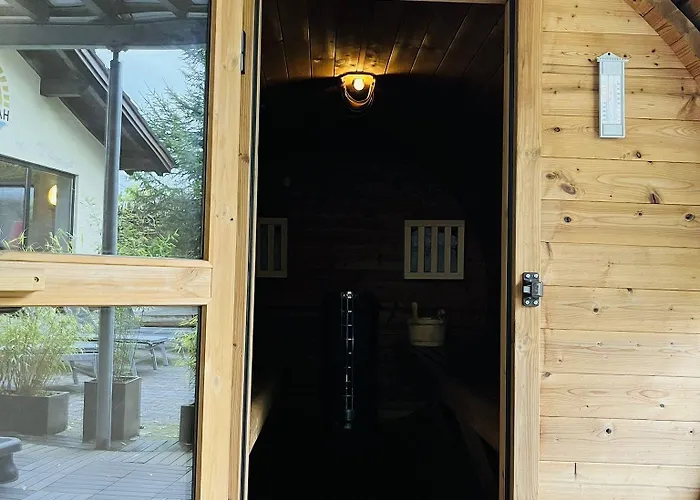 Sonnenhof 3 즈위젤